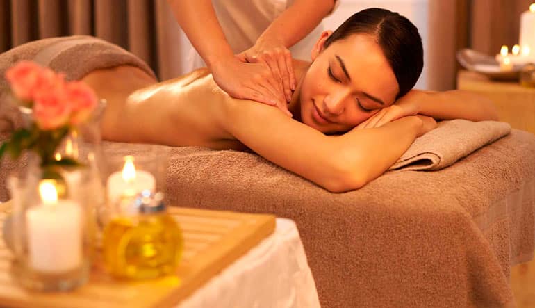 achtsame Massage und Berührung